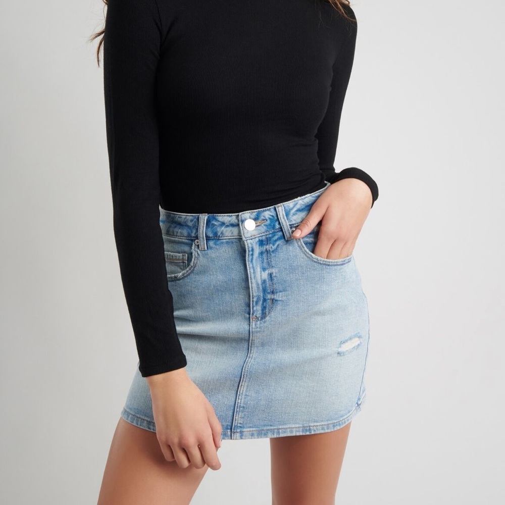 NWOT Garage skirt